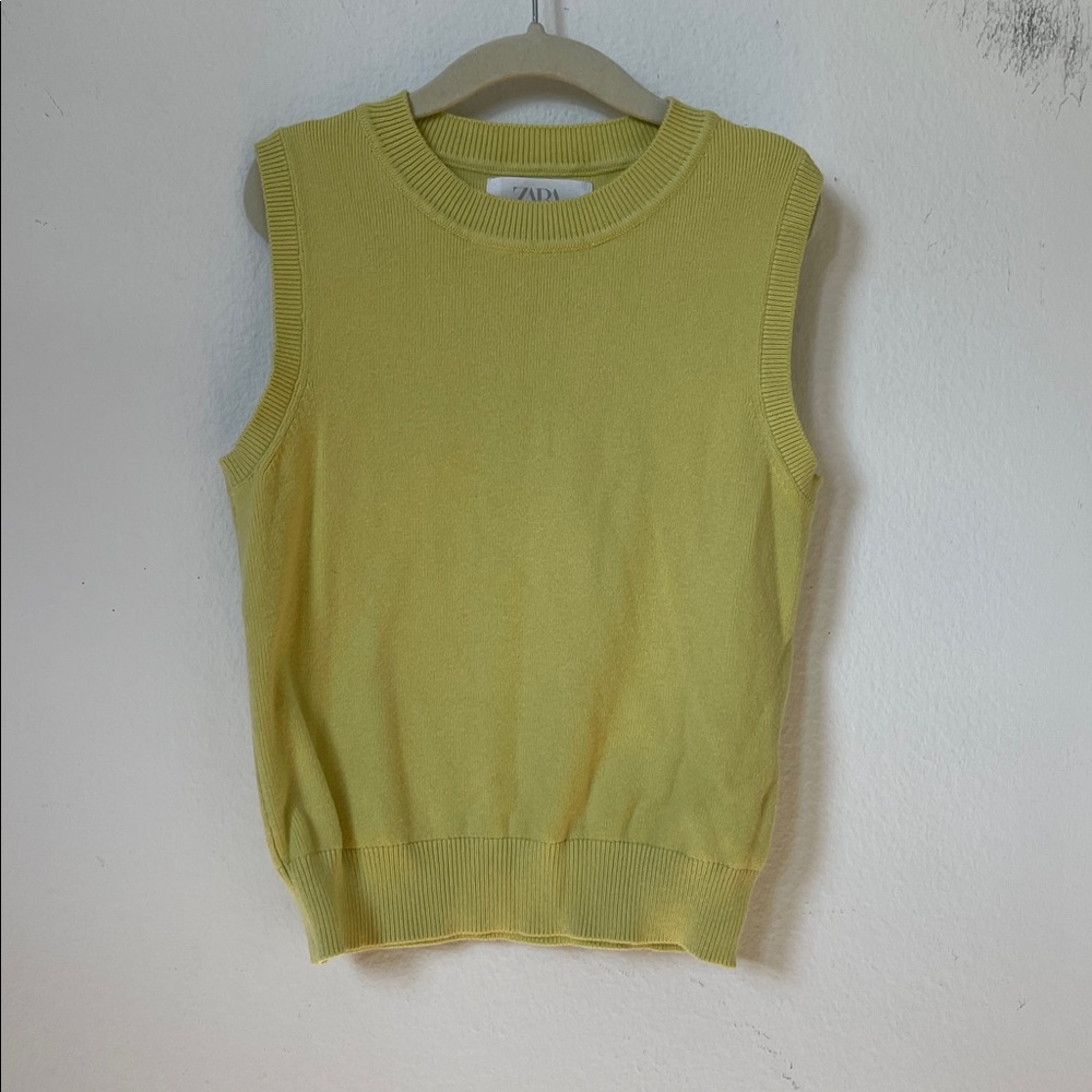 Zara sweater vest 9-10Y